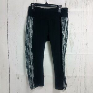 Danskin Now Fitted Black White Active Wear